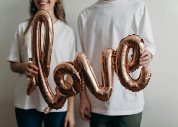 7 Heartfelt Love Quotes for Her That Will Melt Her Heart