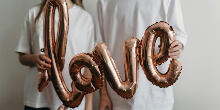 7 Heartfelt Love Quotes for Her That Will Melt Her Heart