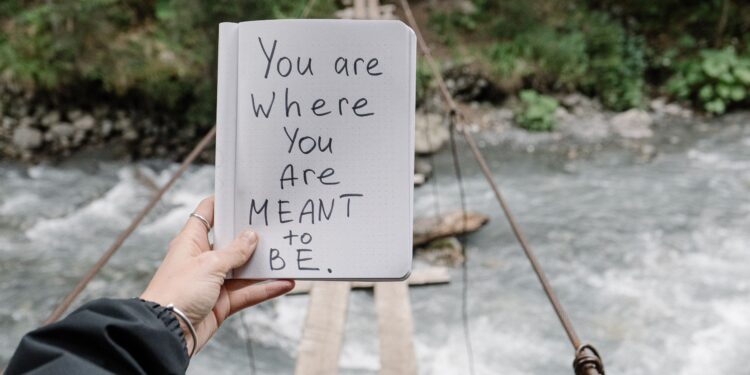10 Mindfulness Quotes for Beginners to Inspire Your Meditation Journey
