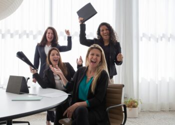 Boost Your Motivation: 15 Short Success Quotes for Daily Inspiration