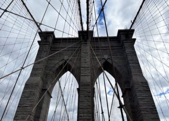 10 Famous Quotes About Life That Will Inspire You Daily