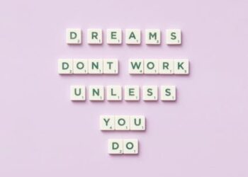 5 Powerful Quotes About Chasing Dreams That Will Ignite Your Passion